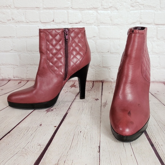Isaac Mizrahi Burgundy Red Wine Boots - Picture 2 of 8